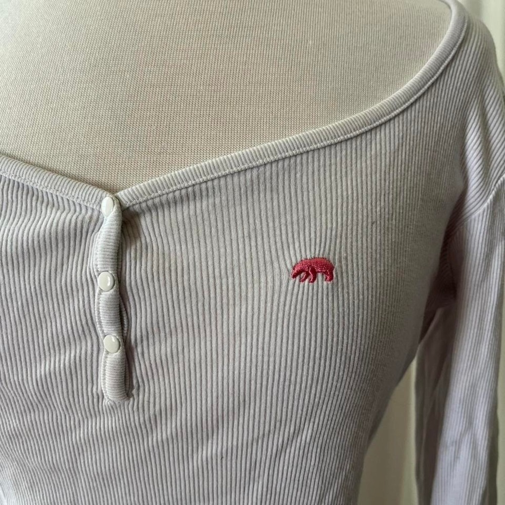 white henley - Picture 4 of 8